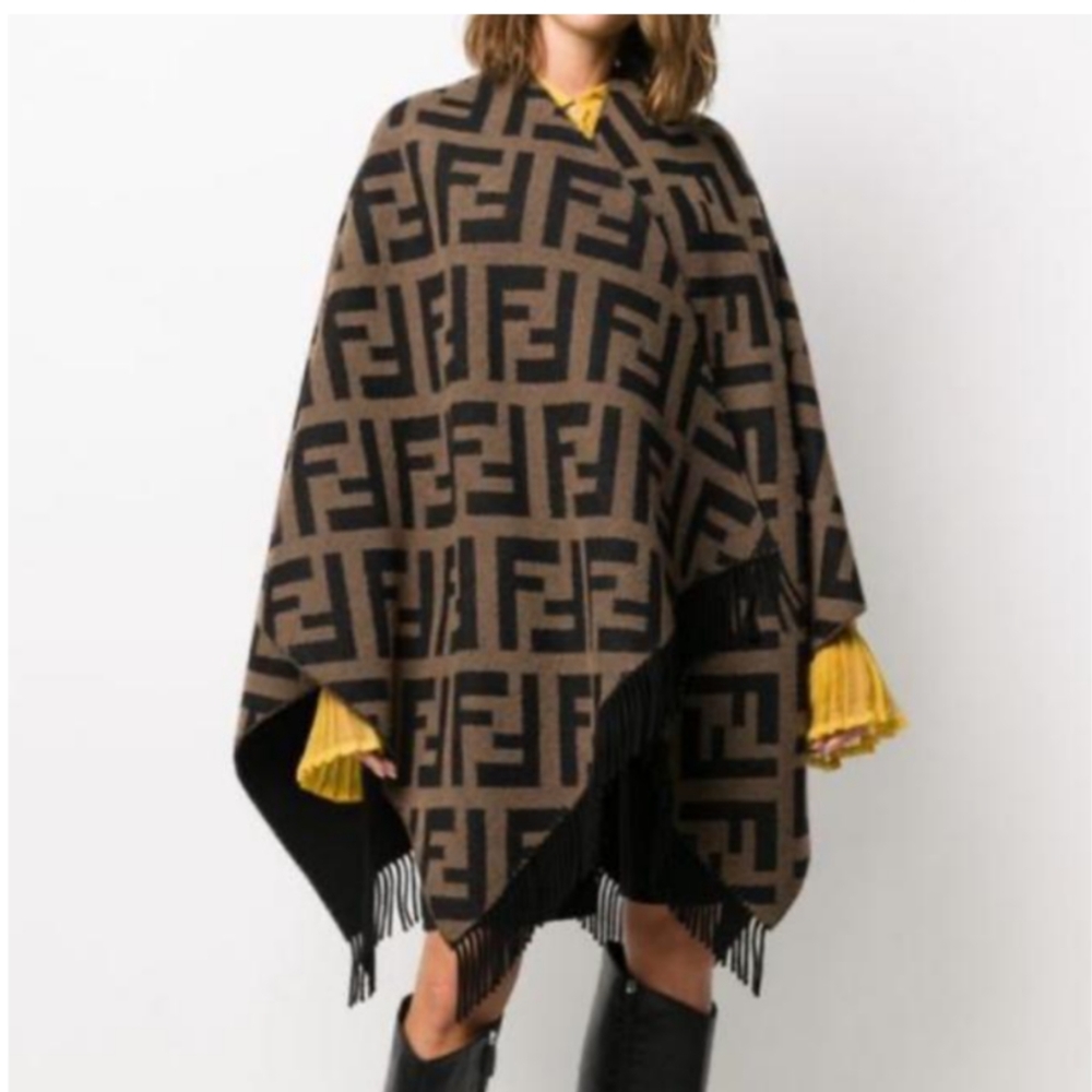 Fendi Poncho
